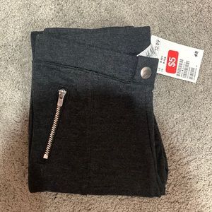 Hello, I am selling girls H and M leggings. They are a size 9-10.